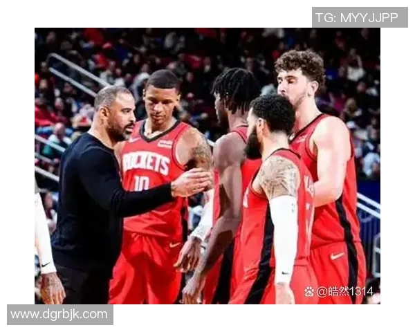 火箭队与太阳队中场对决精彩回顾与赛季展望